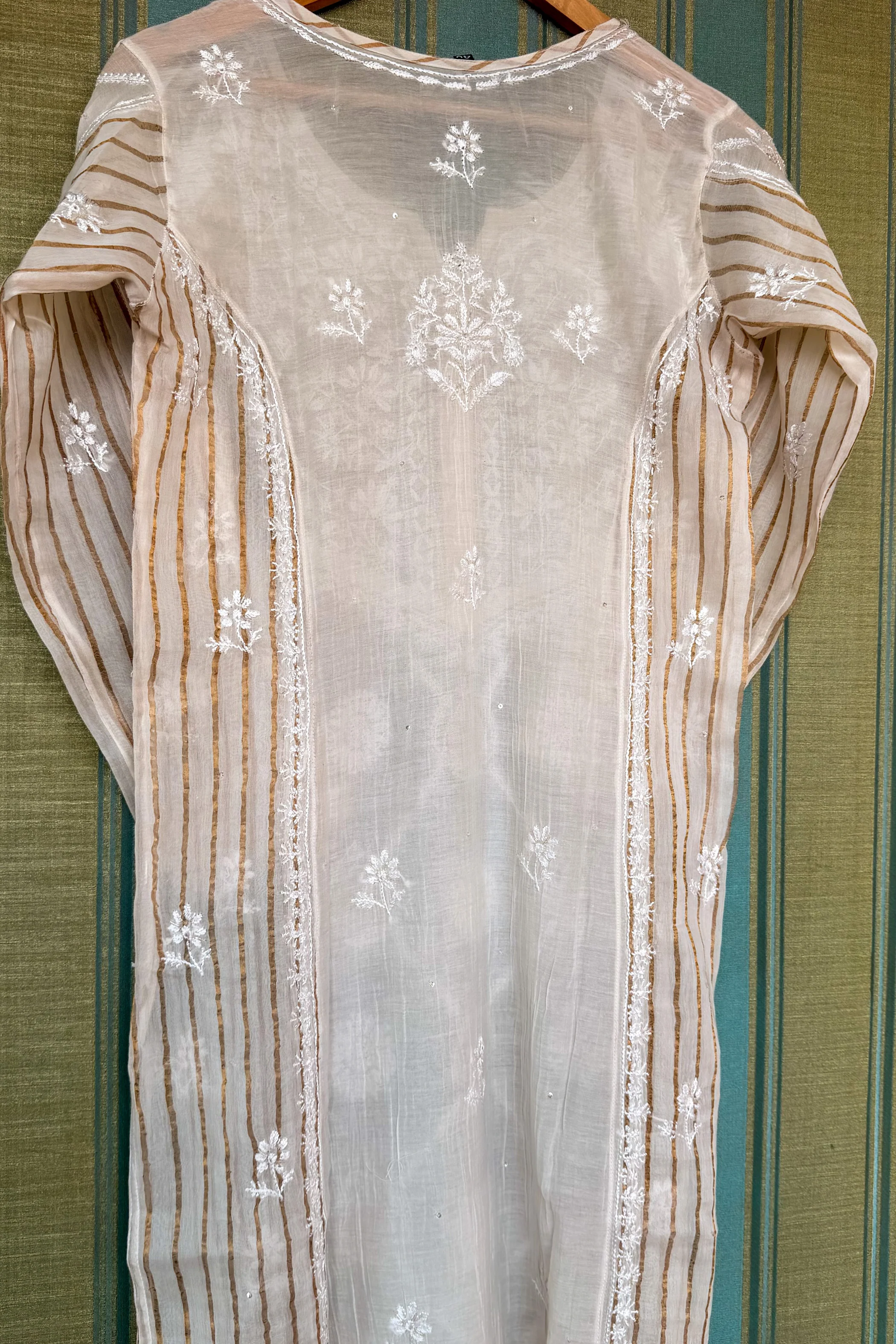 Arsh Handmade Mul Chanderi Kurti - Image 8
