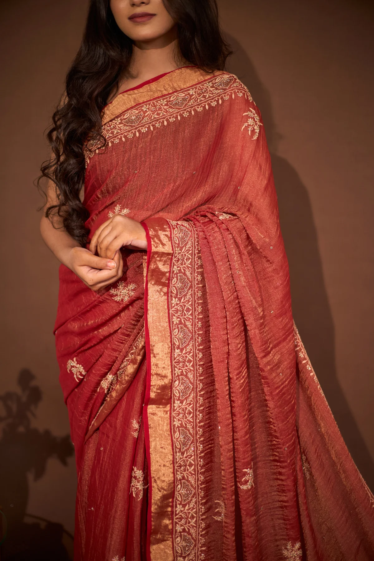 Arsh Hand Crafted Pure Tissue Banarasi Chikankari Saree - Image 3