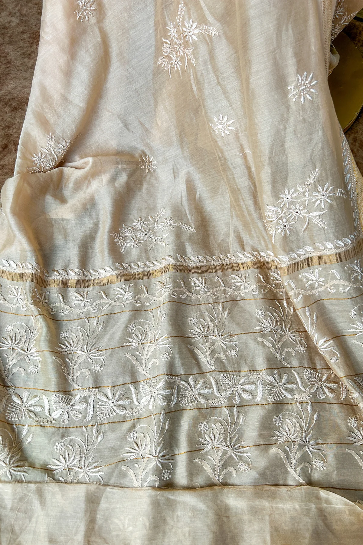 Arsh Hand Embroidered Chanderi Silk Chikan Saree - Image 2