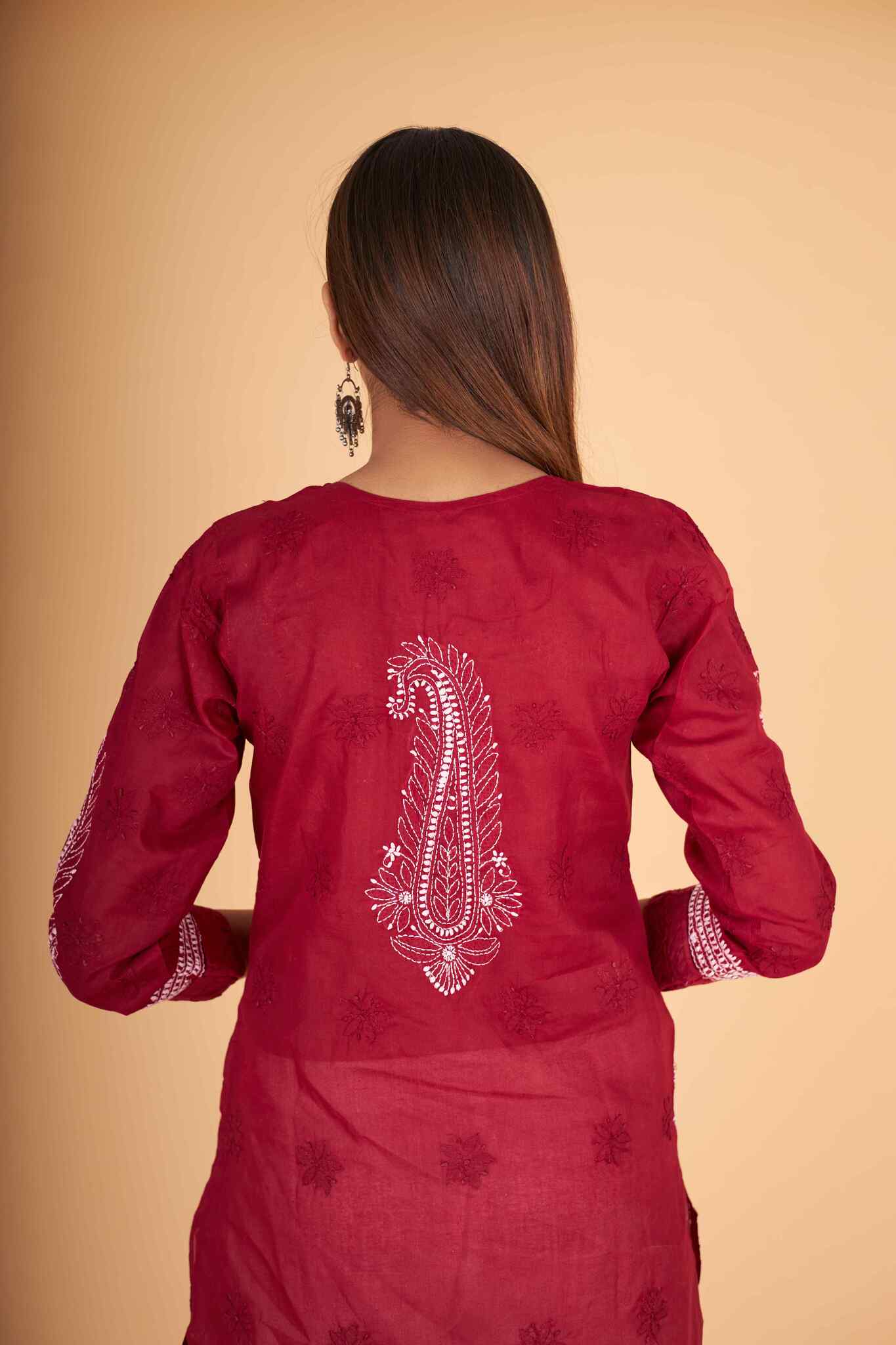 Arsh Handcrafted Boota Front Jaal Pure Cotton Kurti - Image 3