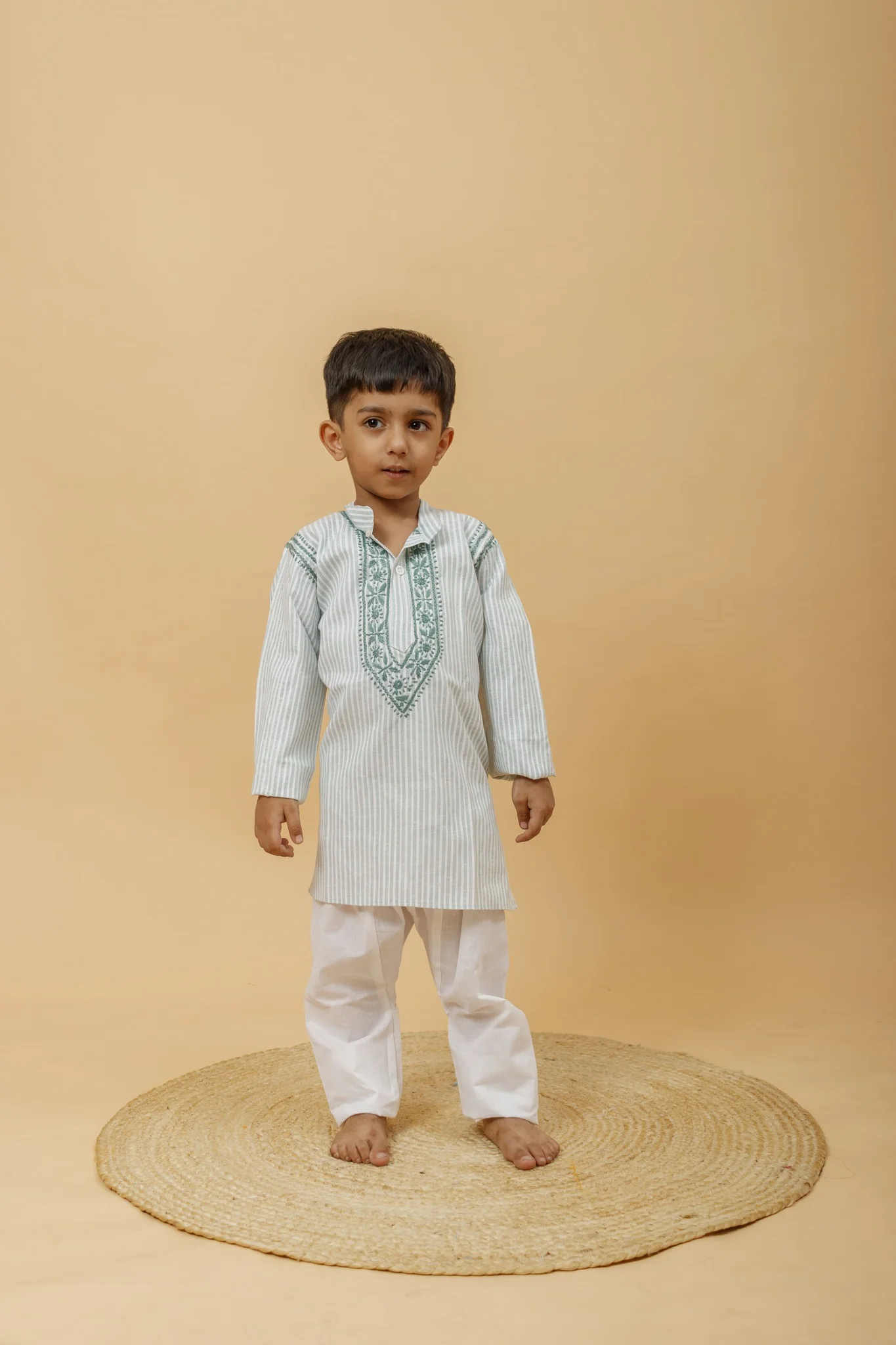 Arsh Handcrafted Boys Kurta Pajama Chikankari Set - Image 2