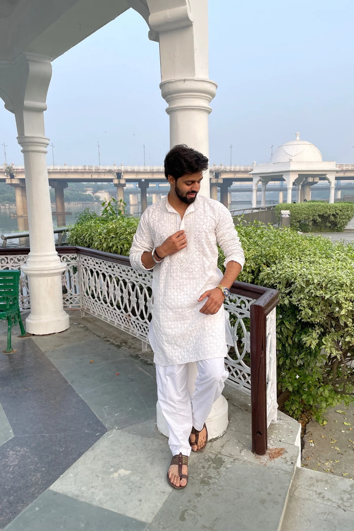 Arsh Handcrafted Full Front Embroidered Chikankari Mens Kurta - Image 4