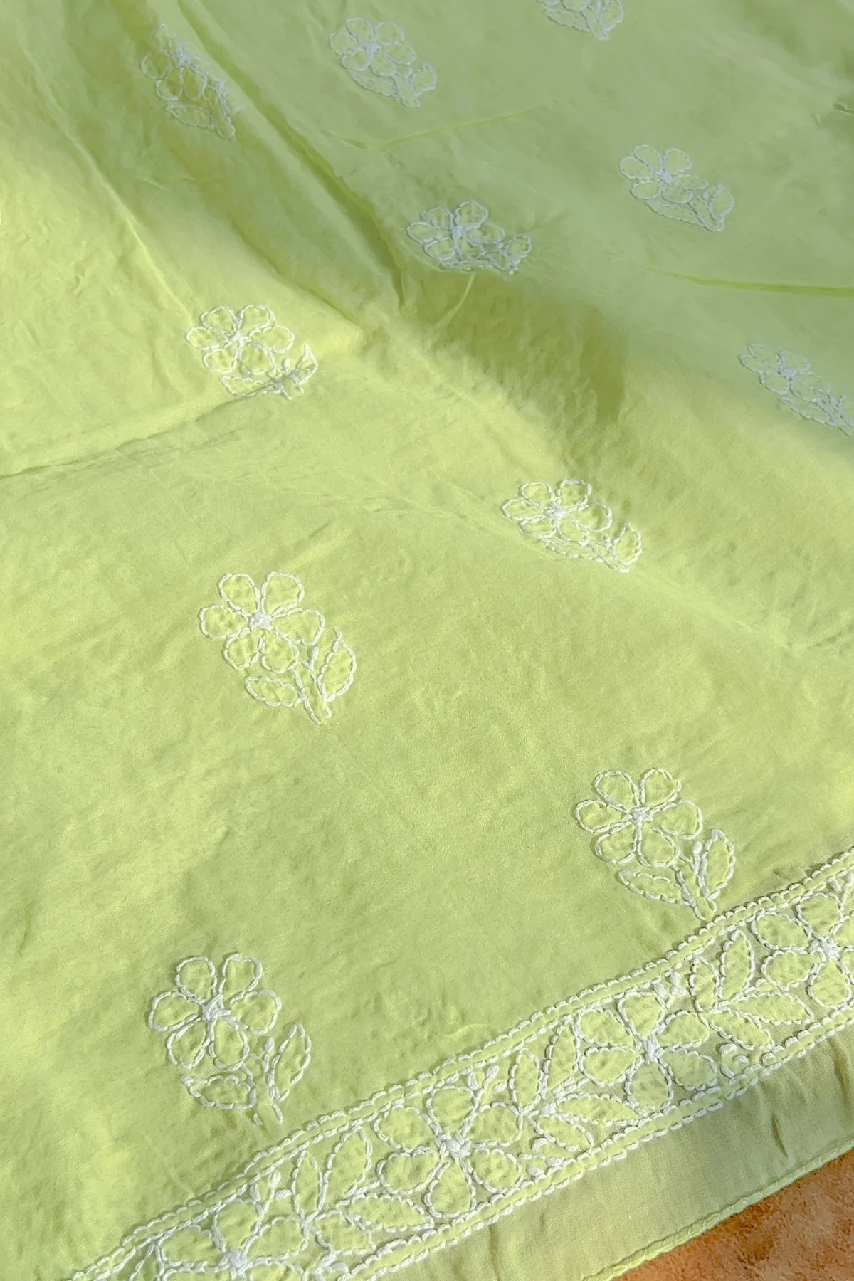 Arsh Handcrafted Green Cotton Unstitched Chikankari 3pc Suit Set - Image 3