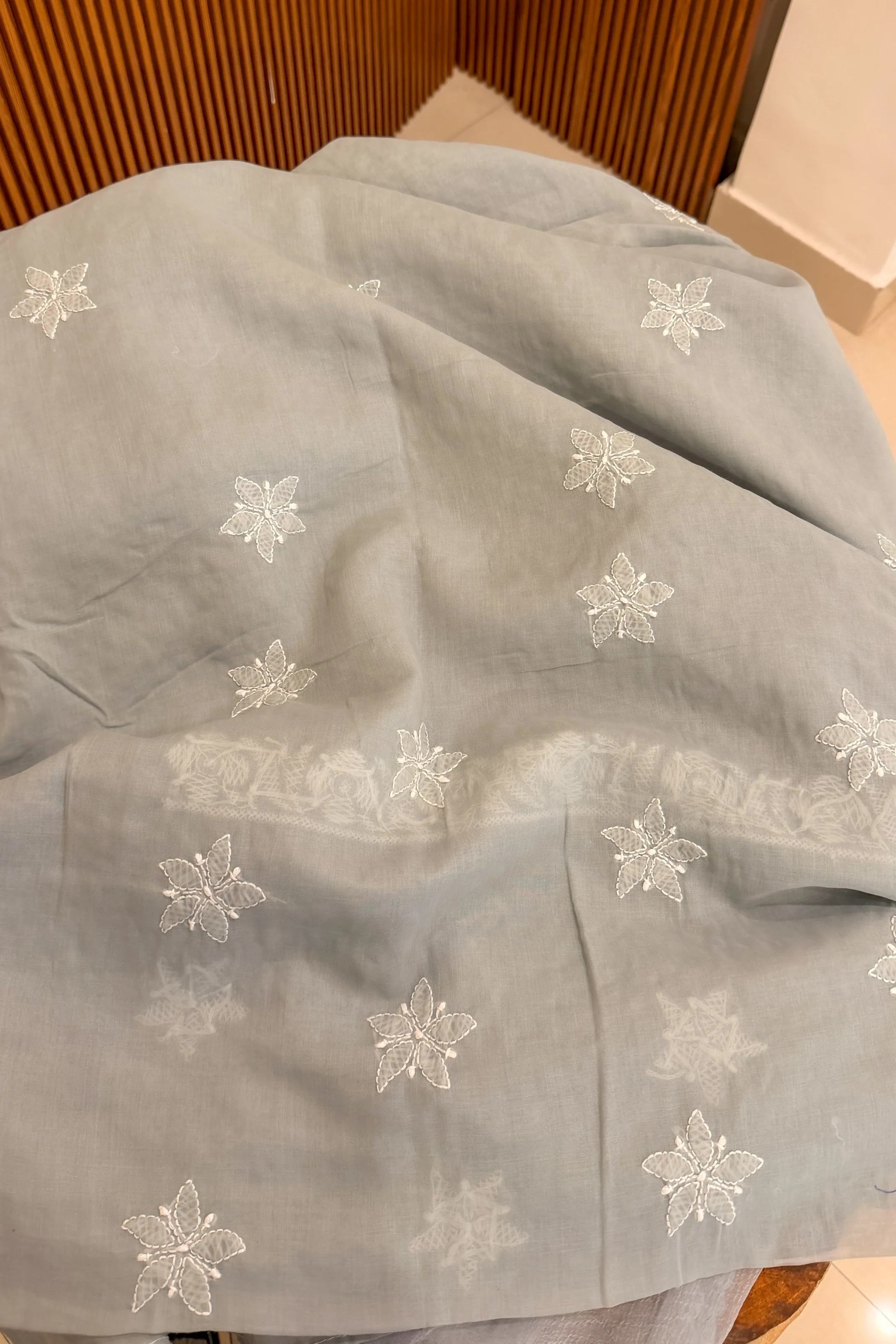 Arsh Handcrafted Grey Cotton Unstitched Chikankari Front Jaal 3pc Suit - Image 6