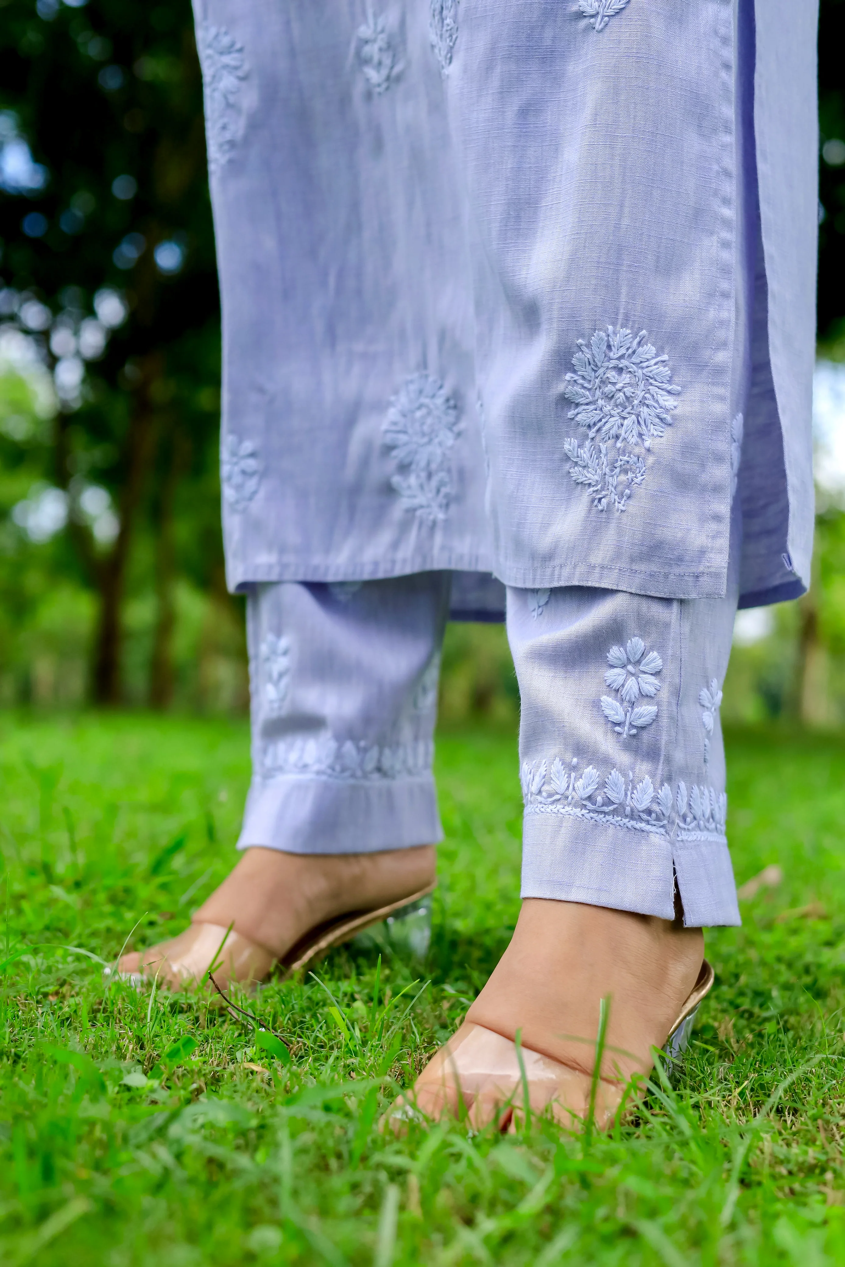 Arsh Handcrafted Kurti And Plazzo 2 pc Chikan Set. - Image 4
