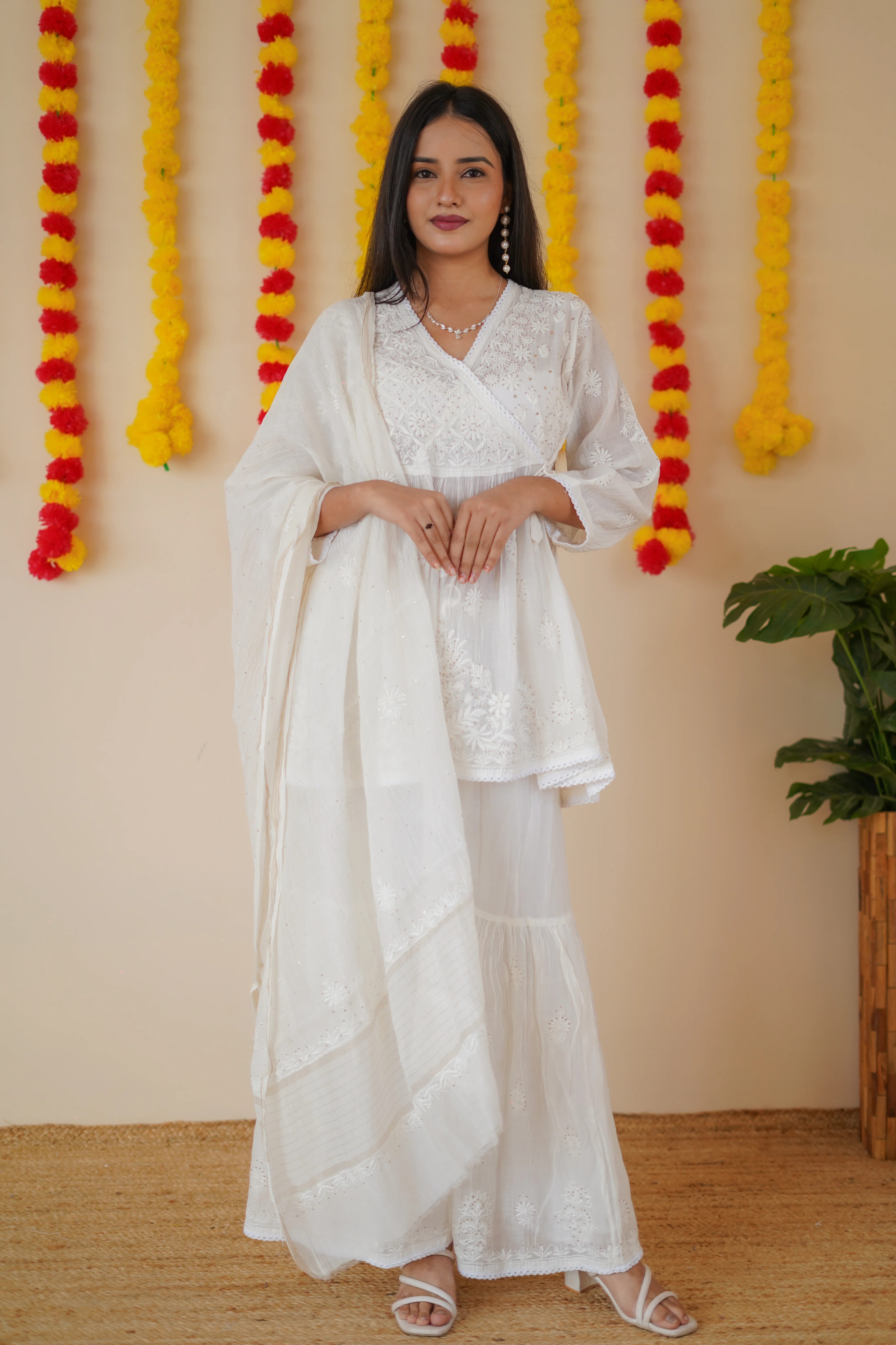 Arsh Handcrafted Kurti, Plazzo and Dupatta 3 pc Mul Chanderi Mukesh Chikan Garara Set - Image 2