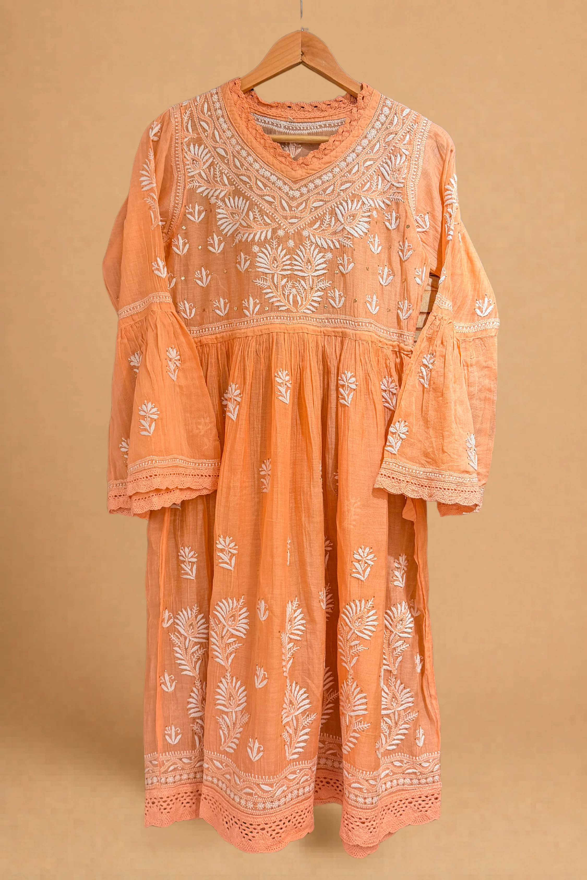 Arsh Handcrafted Mul Chanderi Kurti and Pant Set - Image 2
