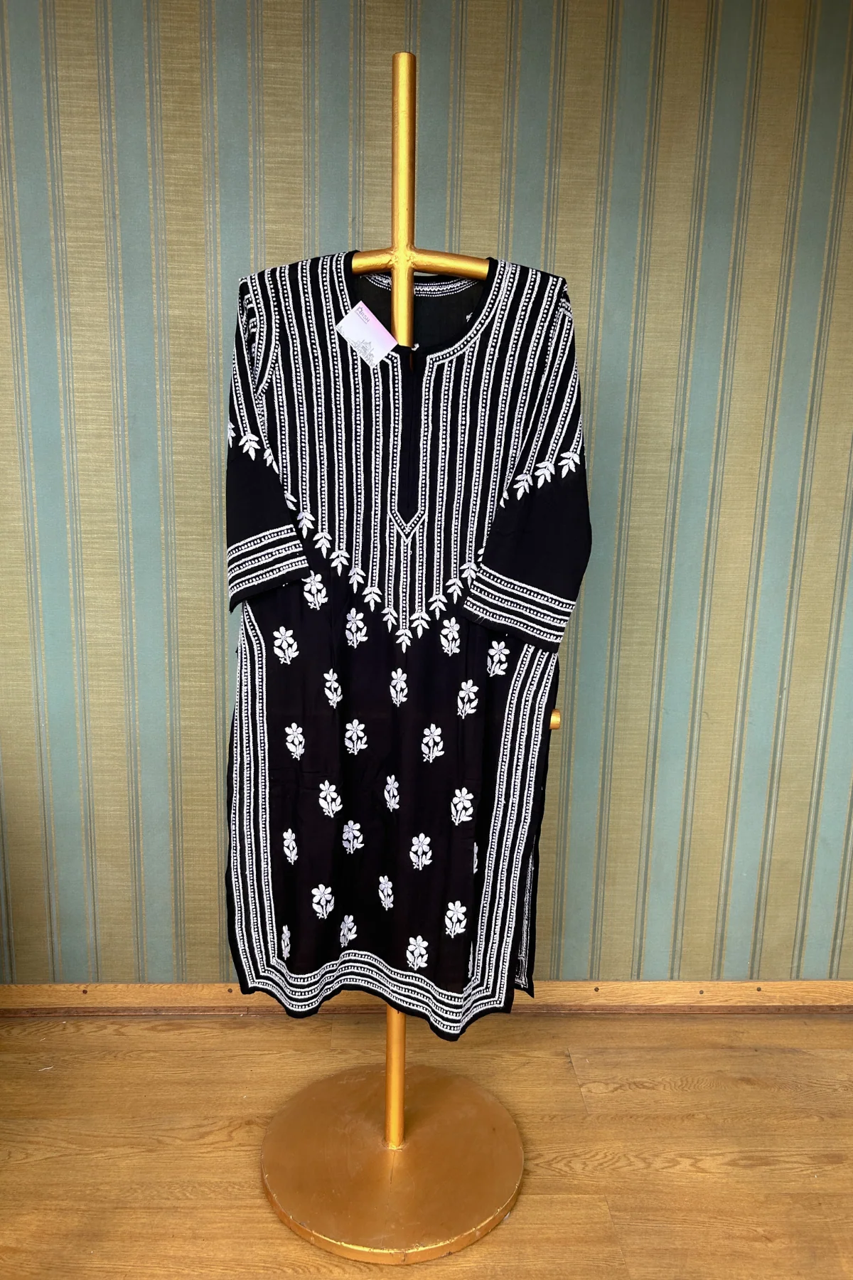 Arsh Handcrafted Black Modal Chikan Kurti - Image 3