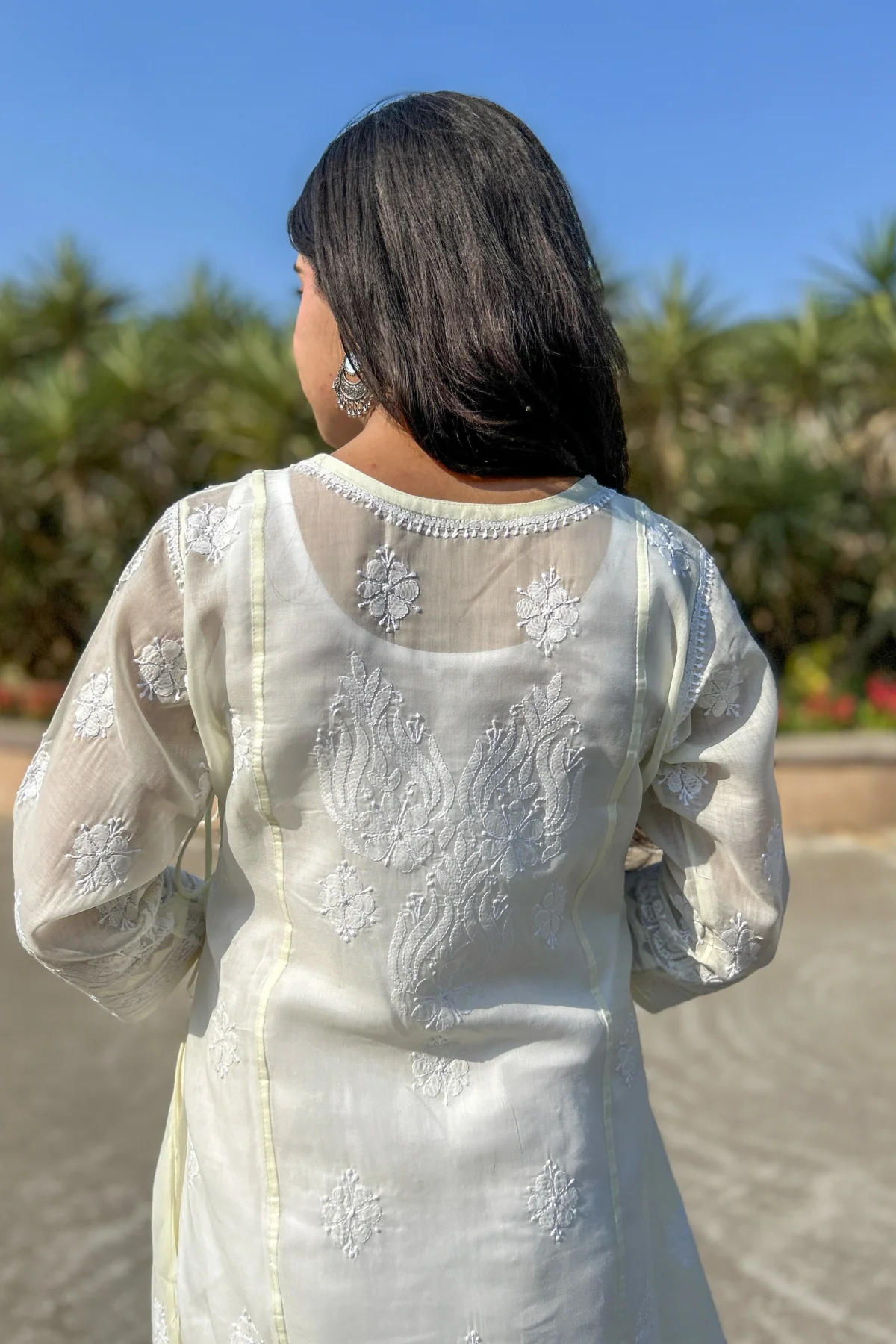 Arsh Handcrafted Pure Cotton Chikan Angarkha - Image 2