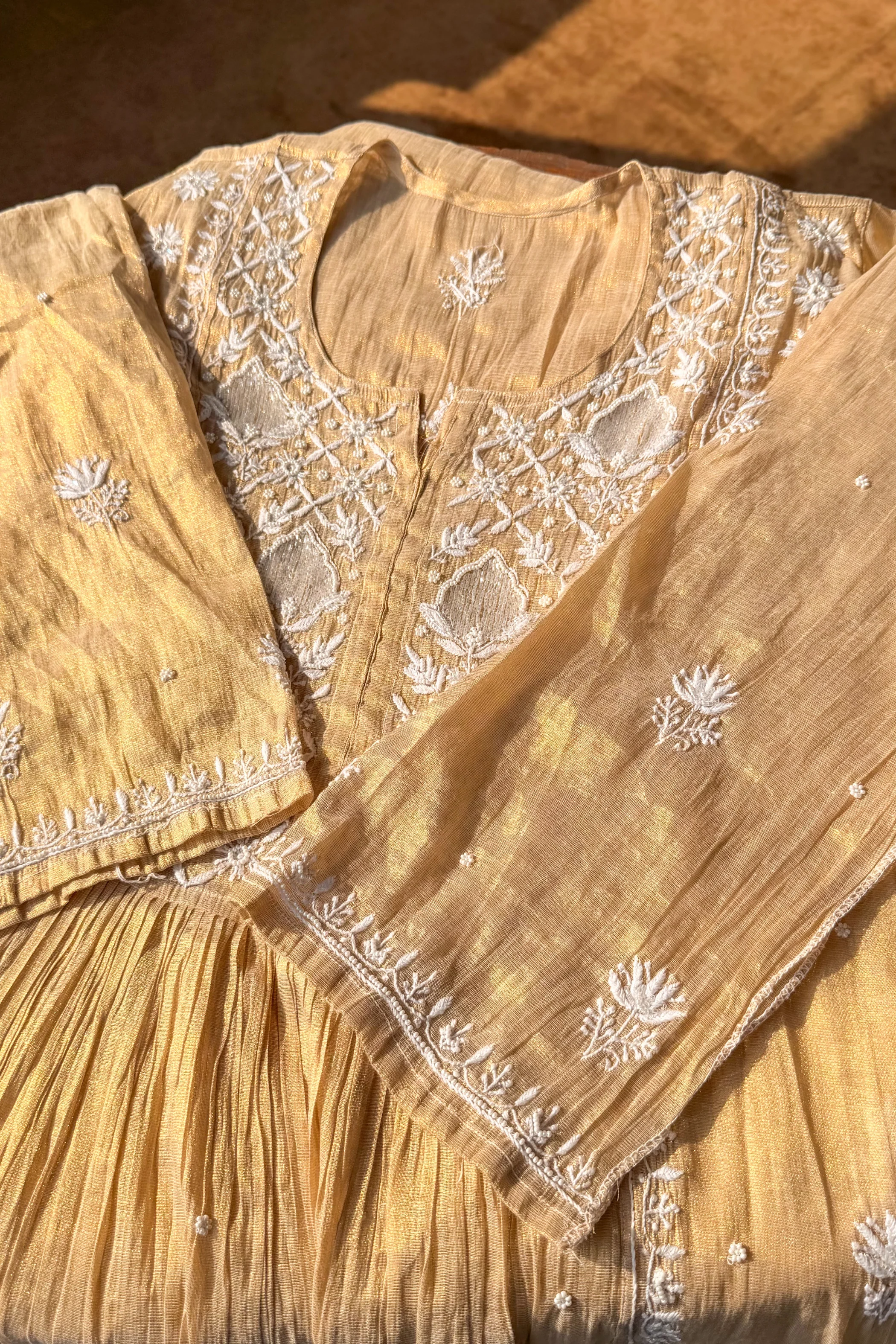 Arsh Handcrafted Mul Chanderi Kurti and Dupatta Semi Stitched Set - Image 4