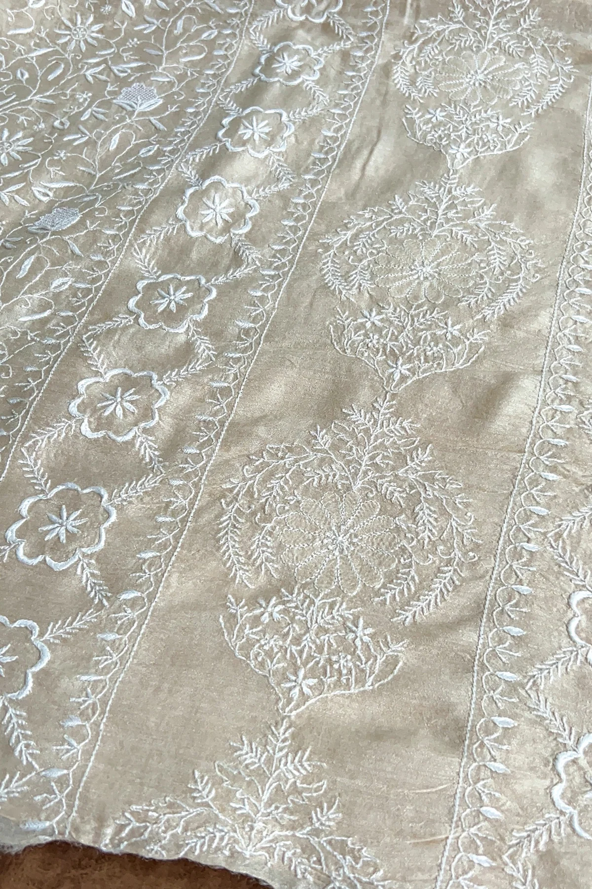 Arsh Handcrafted Pure Moonga Silk Kurti and Dupatta set. - Image 2
