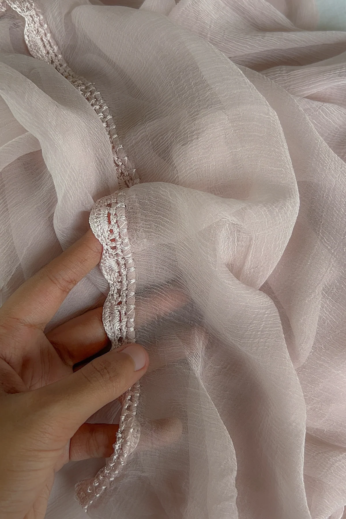 Arsh Handcrafted Cotton Unstitched Chikankari 3pc Suit - Image 2
