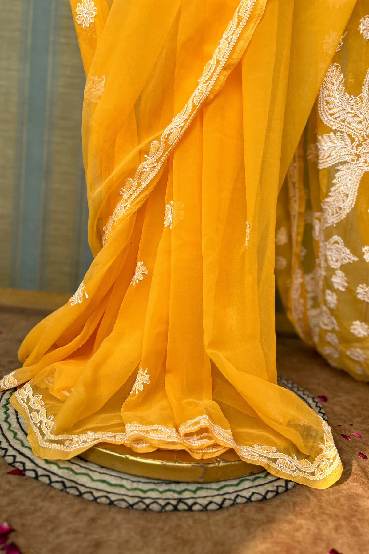 Arsh Handcrafted Semi Georgette Heavy Palla Mustard Yelllow Chikan Embroidered Saree - Image 4