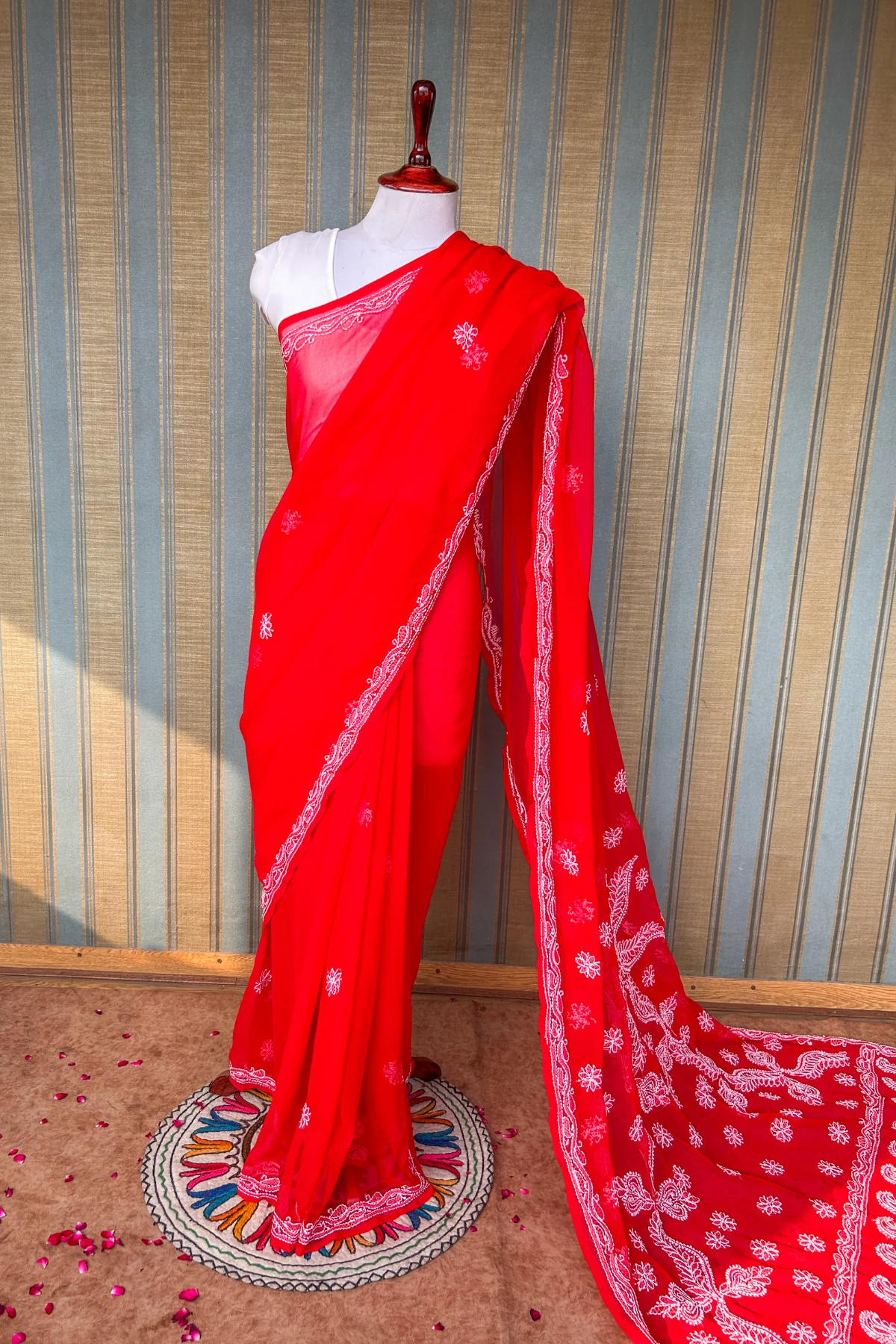 Arsh Handcrafted Semi Georgette Heavy Palla Red Chikan Embroidered Saree - Image 2