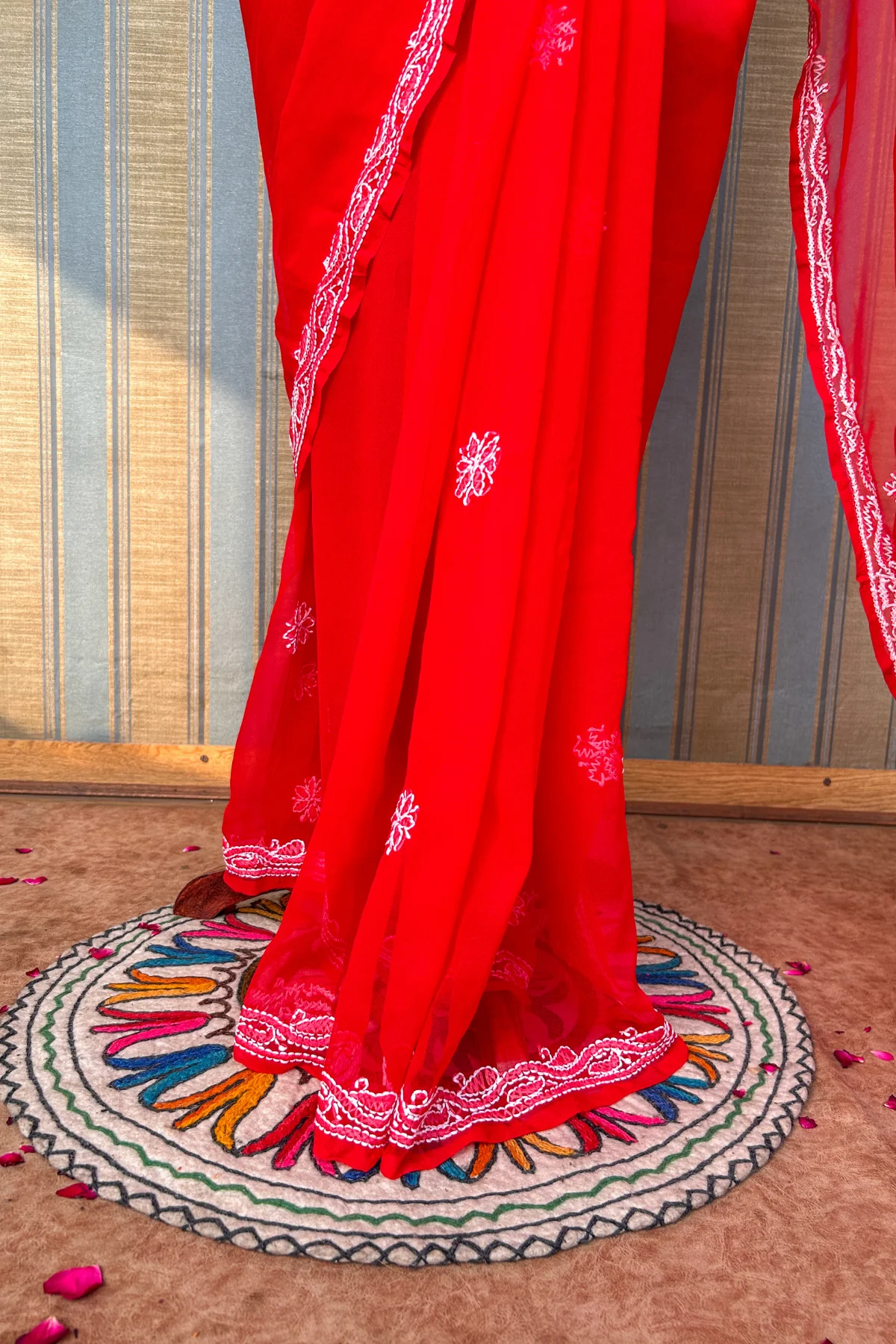 Arsh Handcrafted Semi Georgette Heavy Palla Red Chikan Embroidered Saree - Image 6