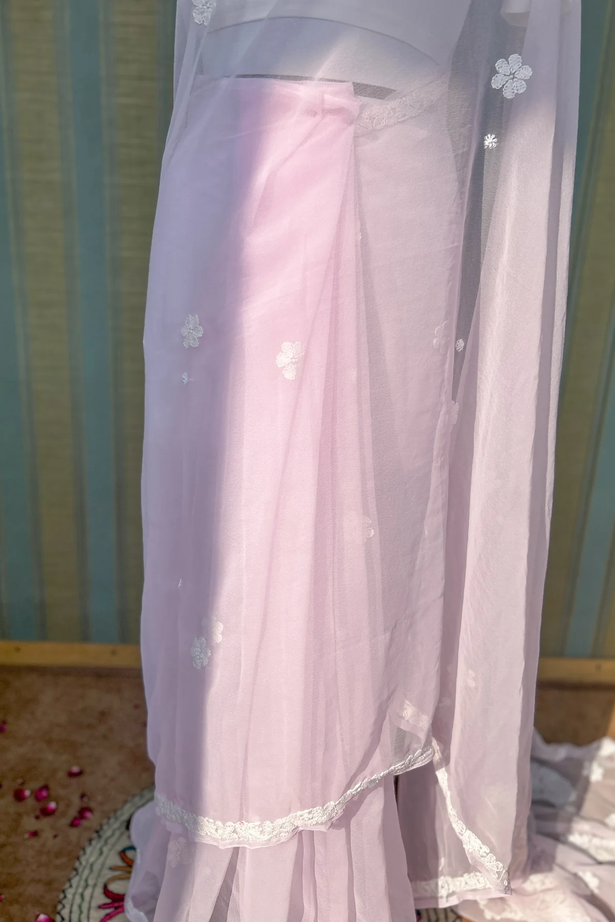 Arsh Handcrafted Semi Georgette Heavy Palla Pink Chikan Embroidered Saree - Image 5