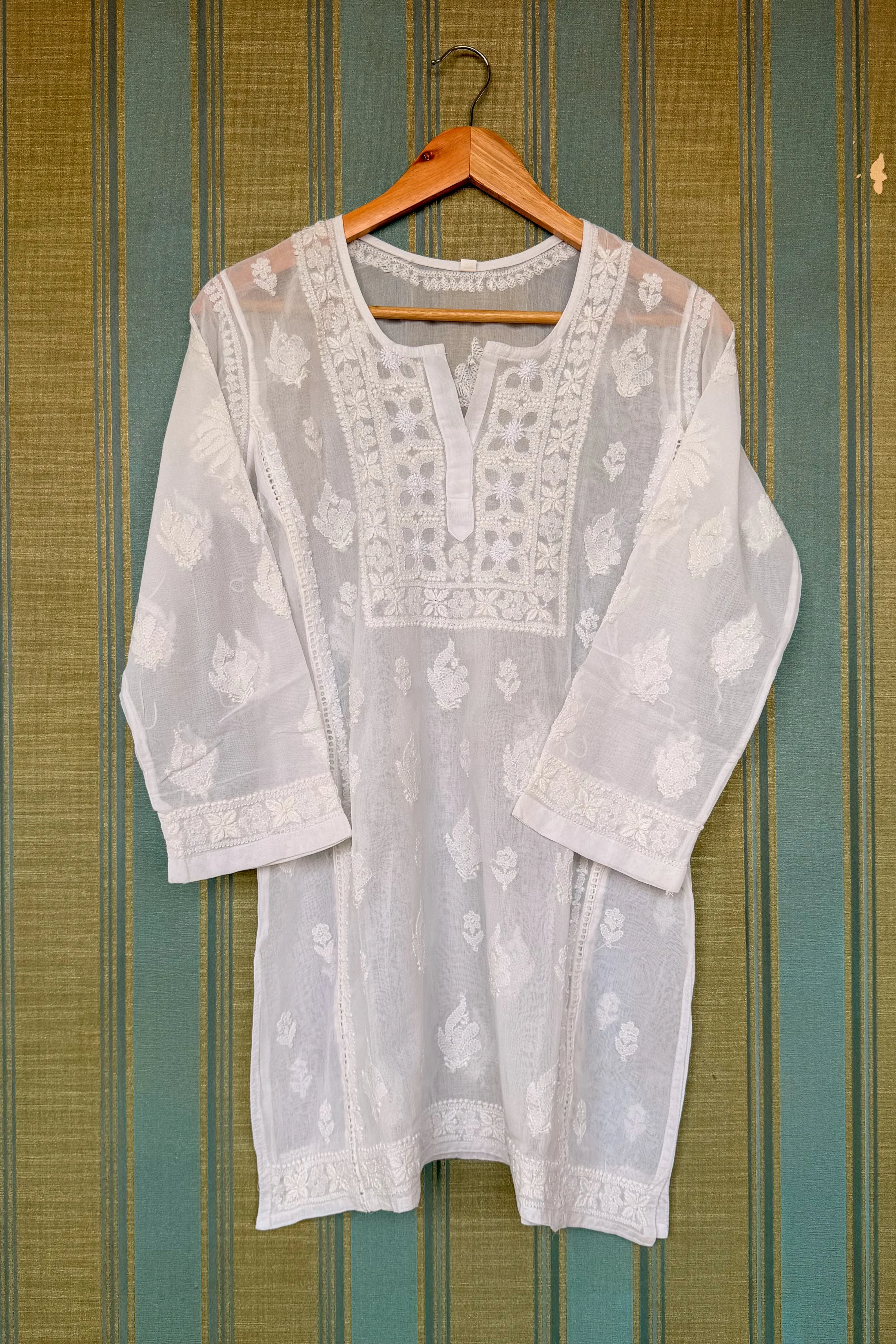 Arsh Handcrafted White Hand Embroidered Chikankari Top - Image 3