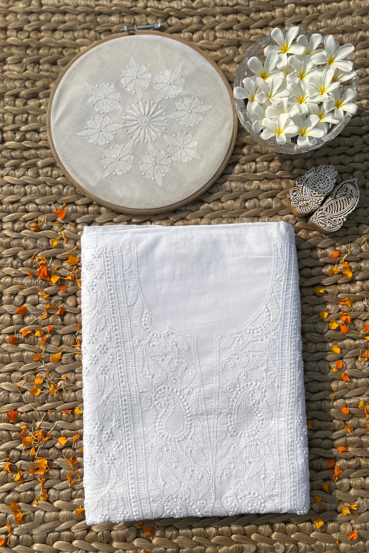 Arsh Hand Embroidered Pure Cotton Chikan Suit Pieces - Image 2