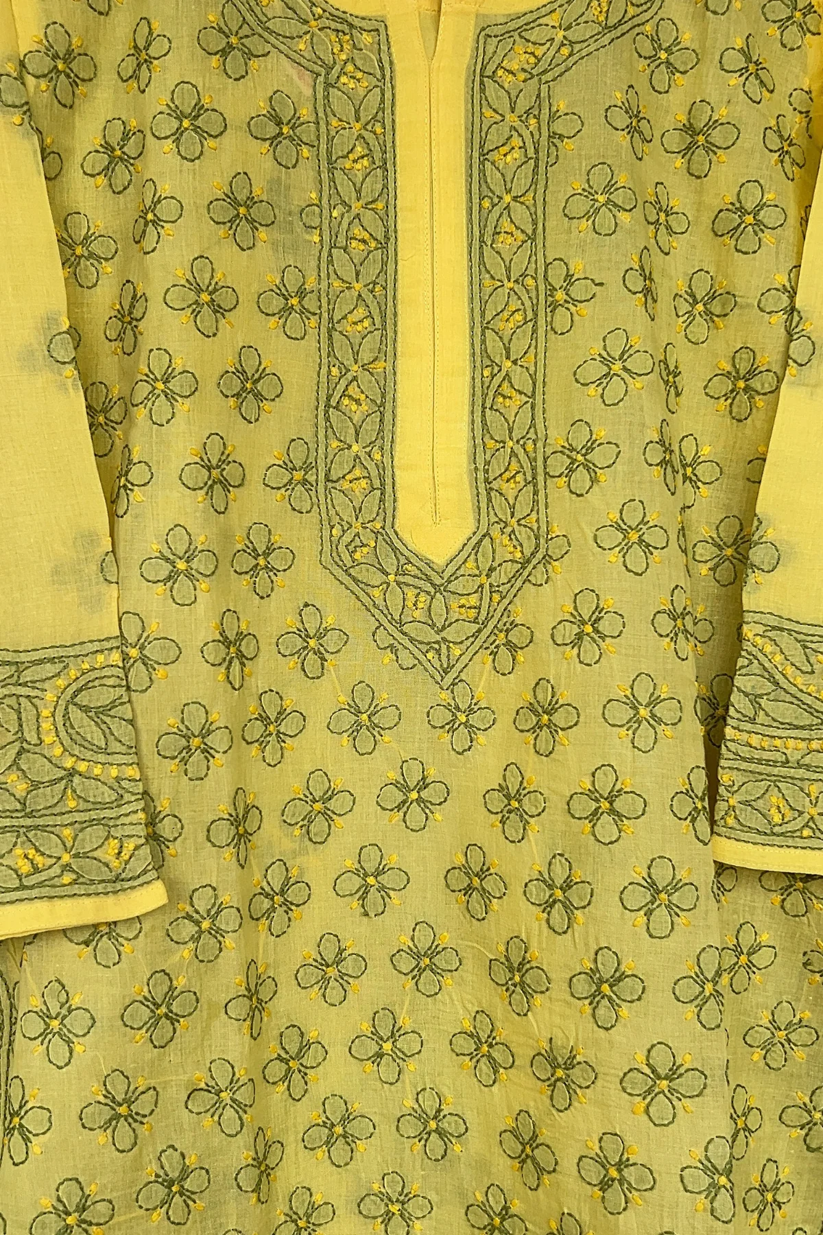Arsh Handcrafted Front Booti Jaal Pure Cotton Kurti - Image 2