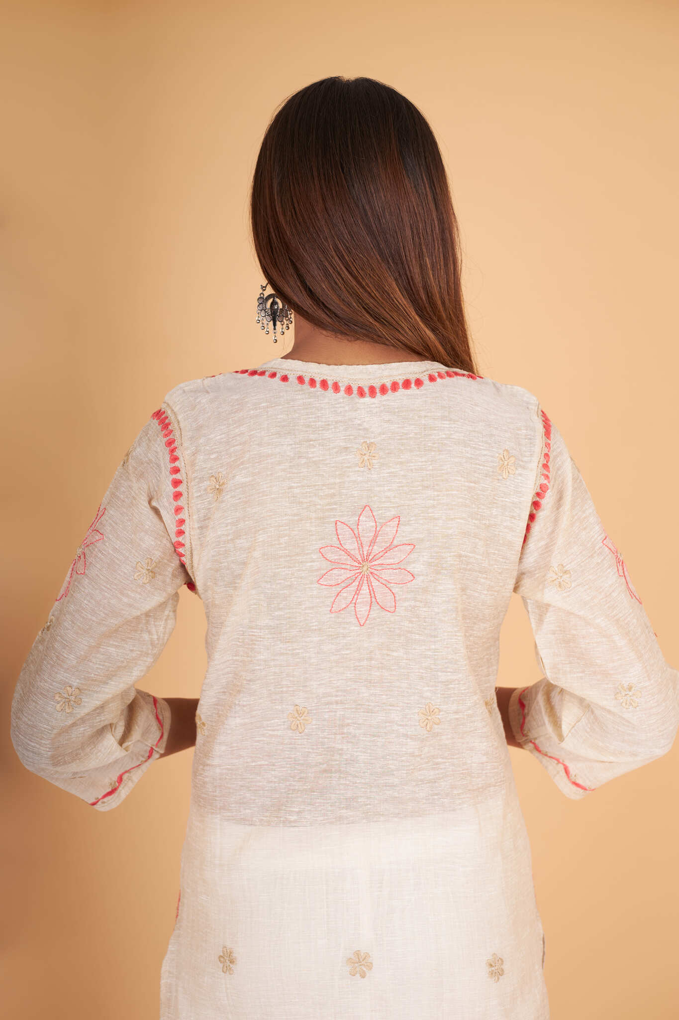 Arsh Handcrafted Gala Boota Khadi Cotton Kurti - Image 4