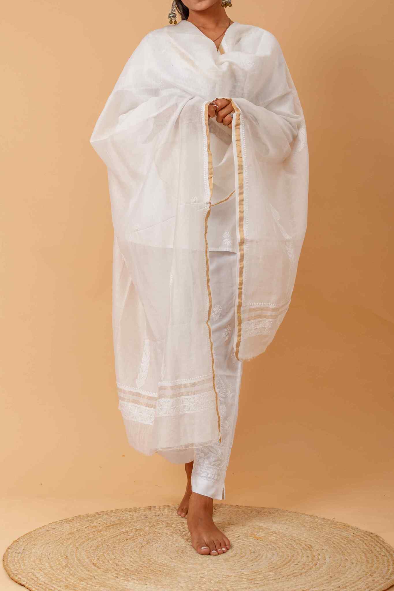 Arsh Handcrafted Pure Chanderi Chikankari Dupatta - Image 2