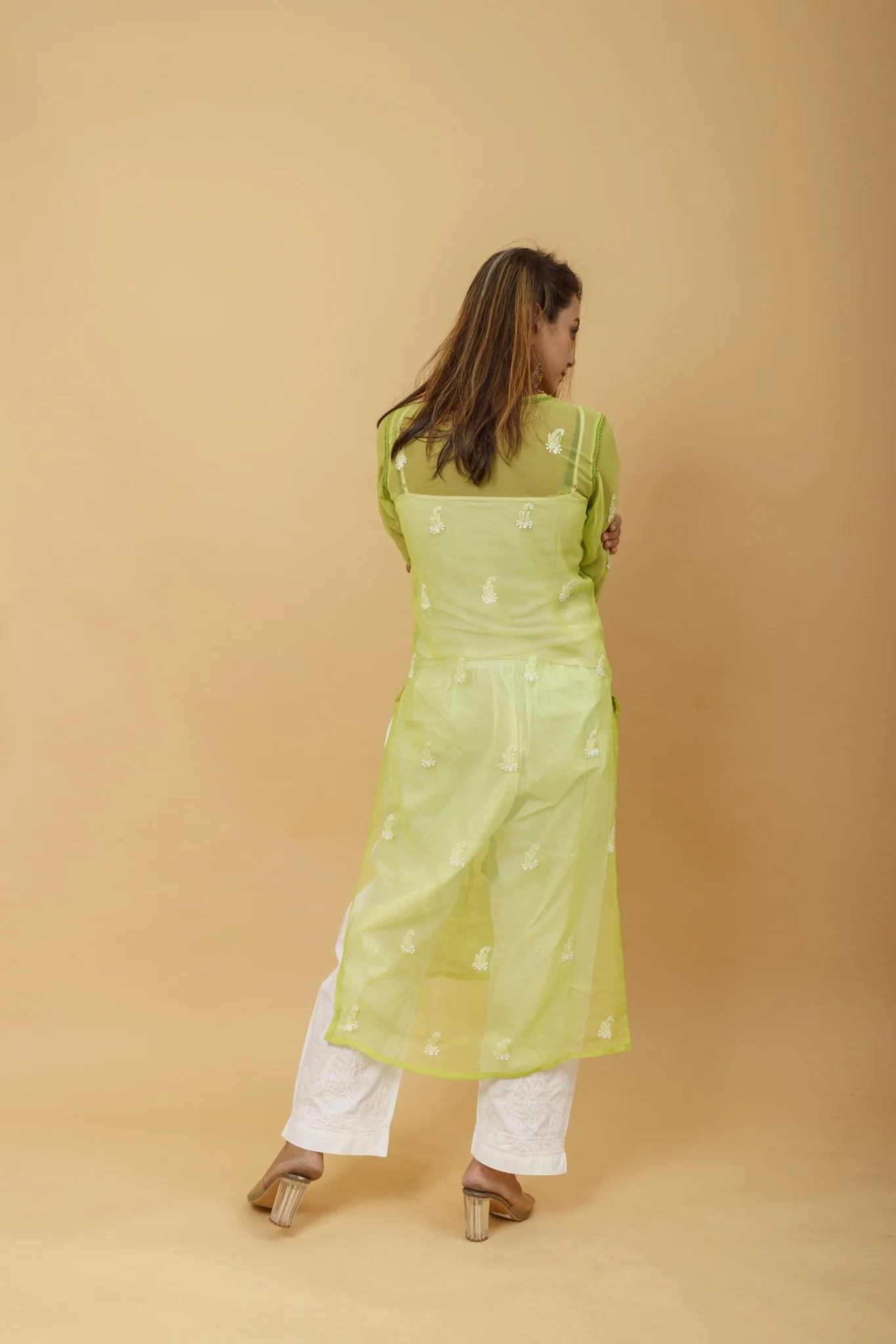 Arsh Handcrafted Green Semi Georgette Chikan Kurti - Image 2