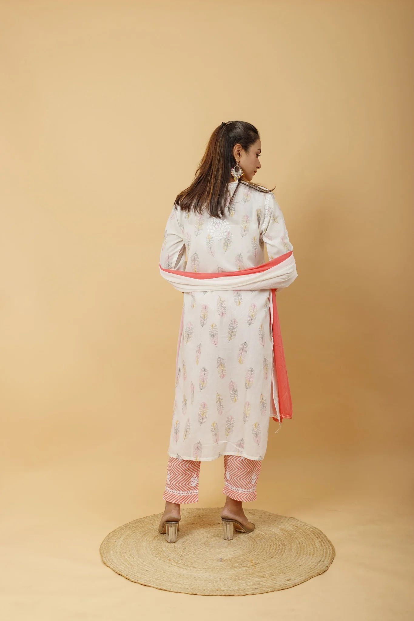 Arsh Handcrafted MulMul Cotton 3pc Kurti, Pant and Dupatta Chikankari Set - Image 3