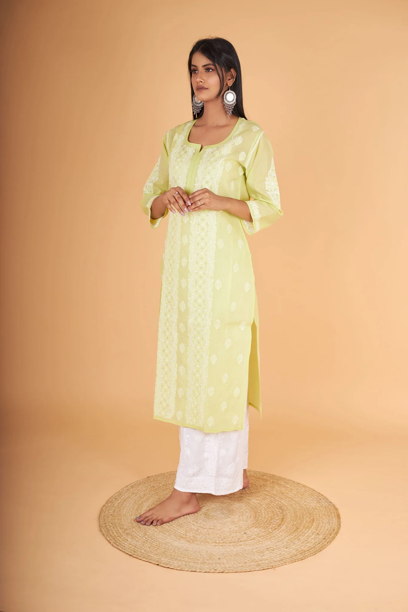 Arsh Handcrafted Parrot Green Pure Cotton Kurti - Image 2