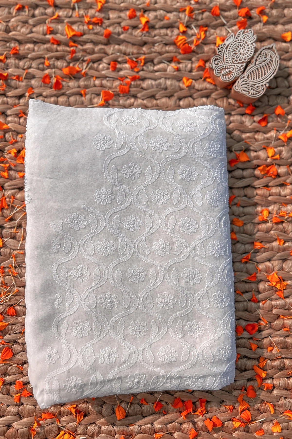 Arsh Hanndcrafted Chikan Mens Chikankari Pure Kurta Piece - Image 2