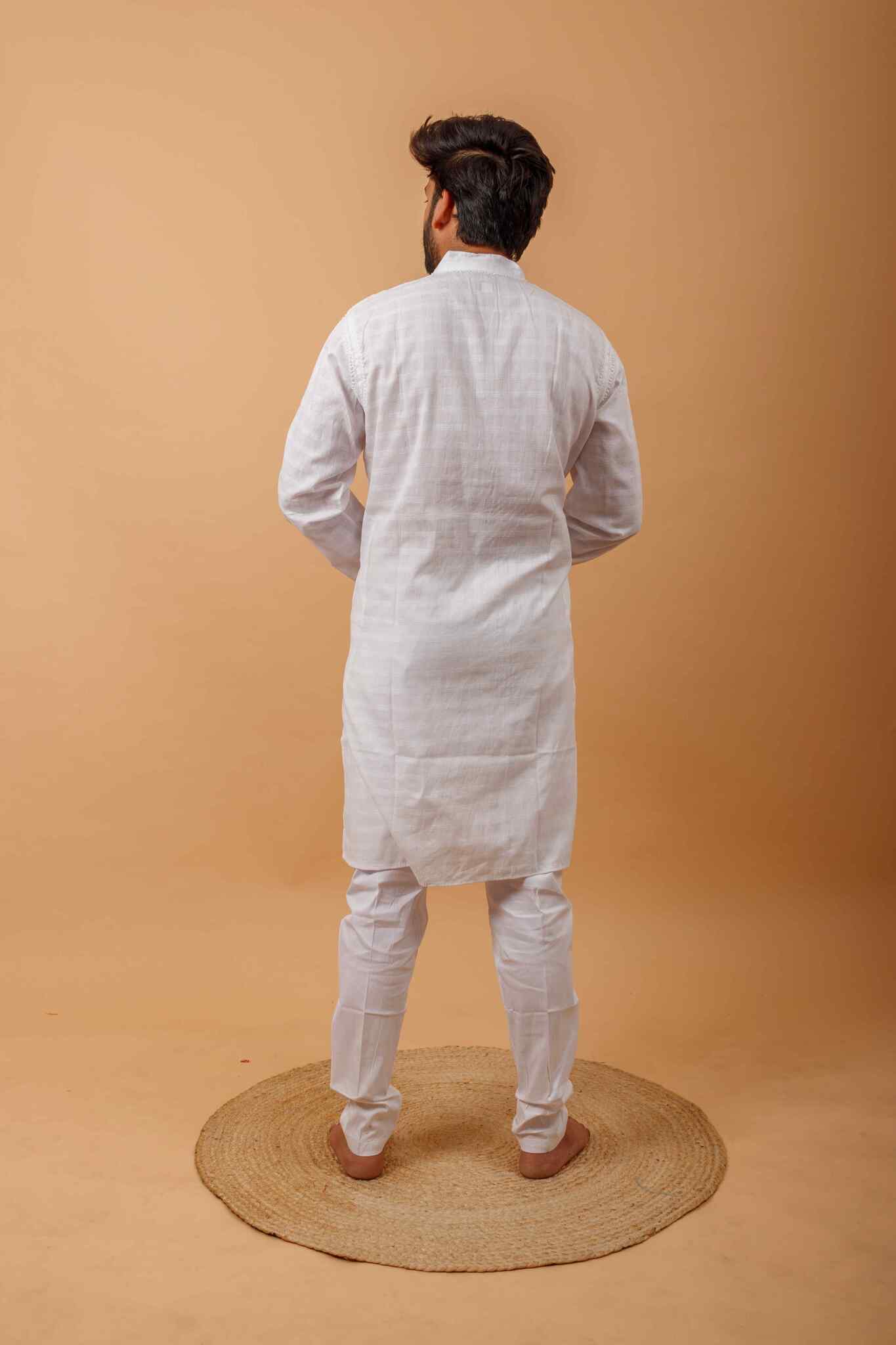 Arsh Handcrafted Self-Checked Hand Embroidered Pure Cotton Men's Kurta - Image 4