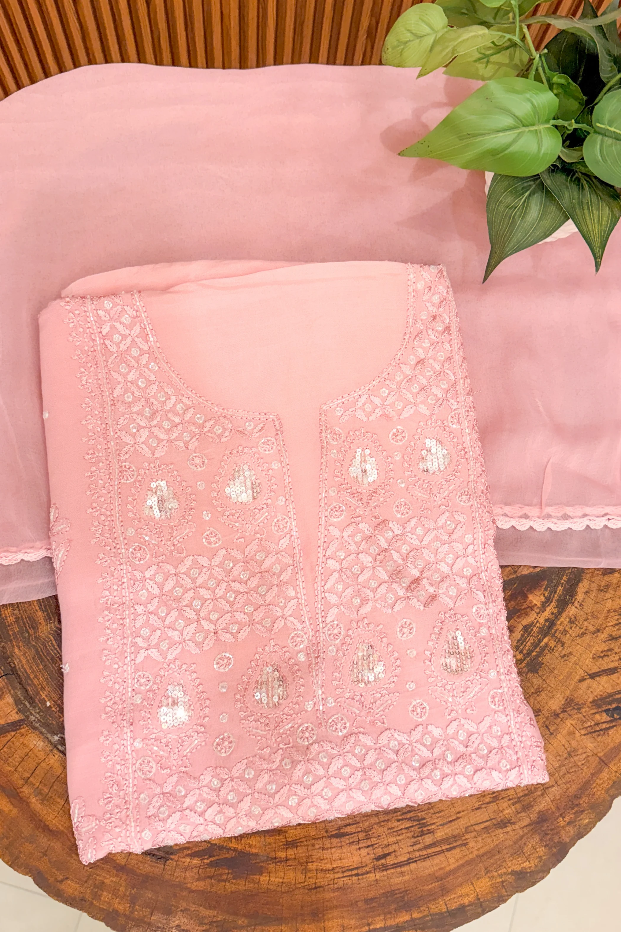 Arsh Handcrafted Pure Muslin Unstitched Chikankari 3pc Suit Set
