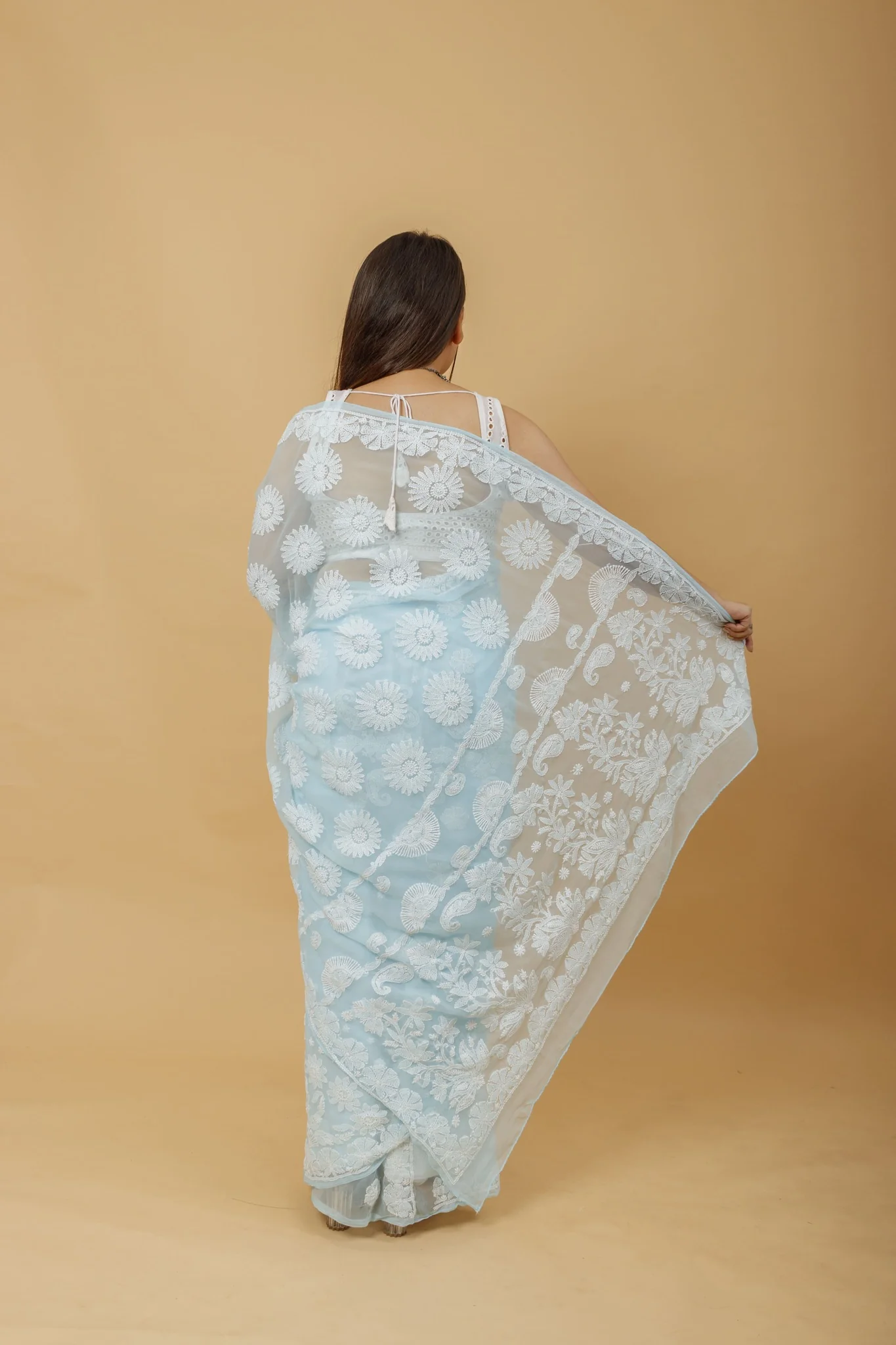 Arsh Handcrafted Semi Georgette Palla Chadi All Over Chikan Embroidered Saree - Image 5