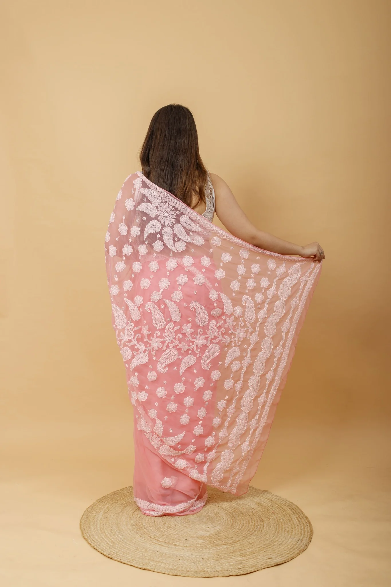 Arsh Handcrafted Semi Georgette Heavy Palla Chikan Embroidered Saree - Image 5