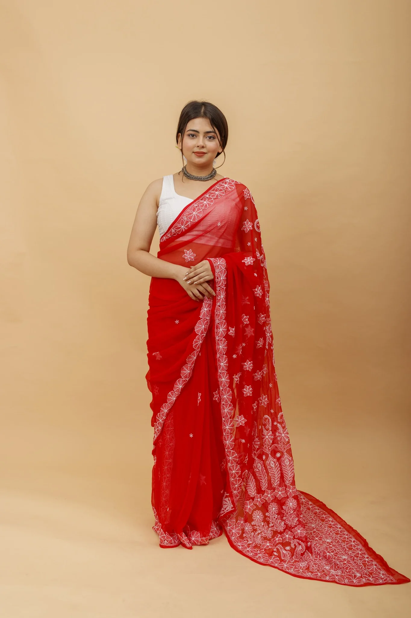 Arsh Handcrafted Semi Georgette Heavy Palla Chikan Embroidered Saree - Image 3