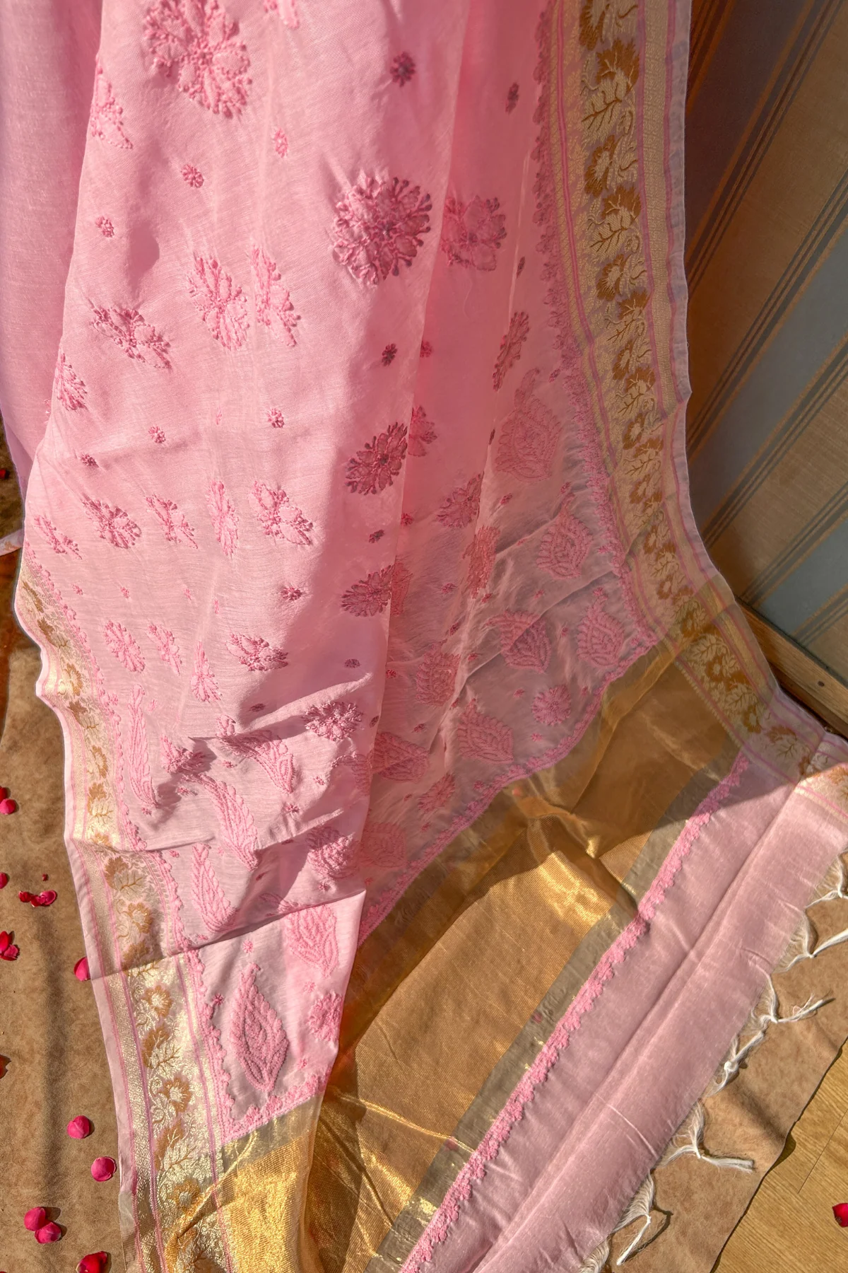 Arsh handcrafted Chikan Banarasi Linen Silk Saree - Image 7