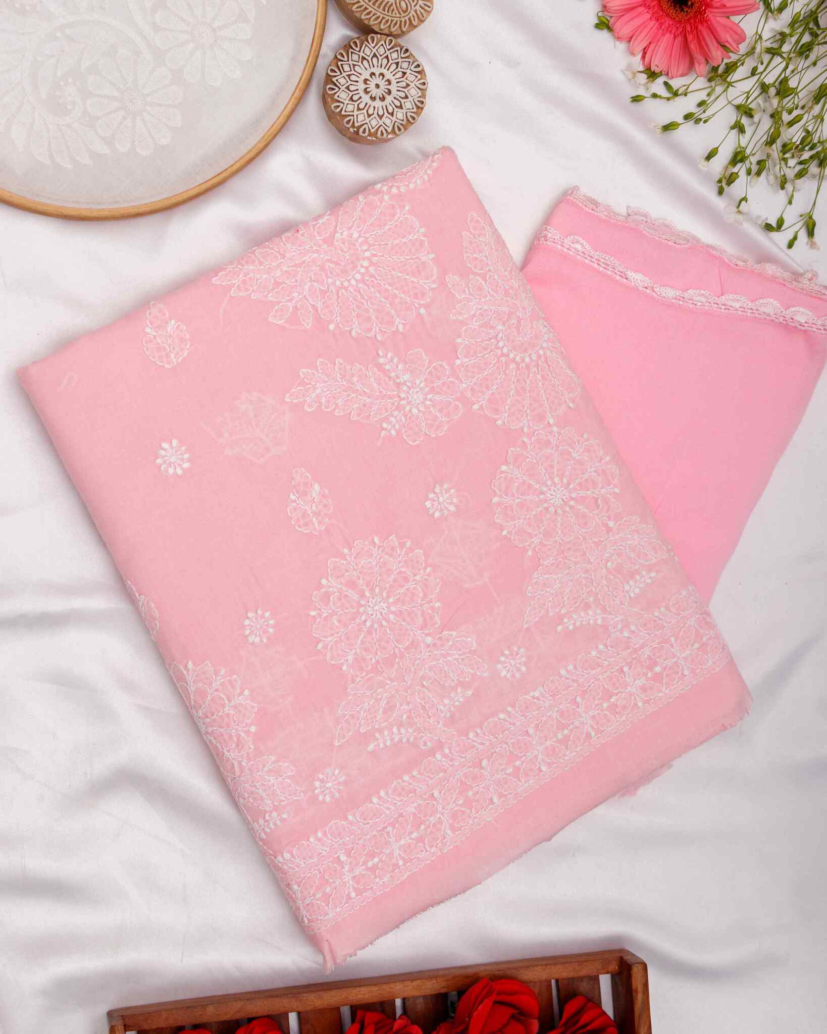 Arsh Handcrafted Light Pink Cotton Unstitched Chikankari 3pc Suit - Image 3