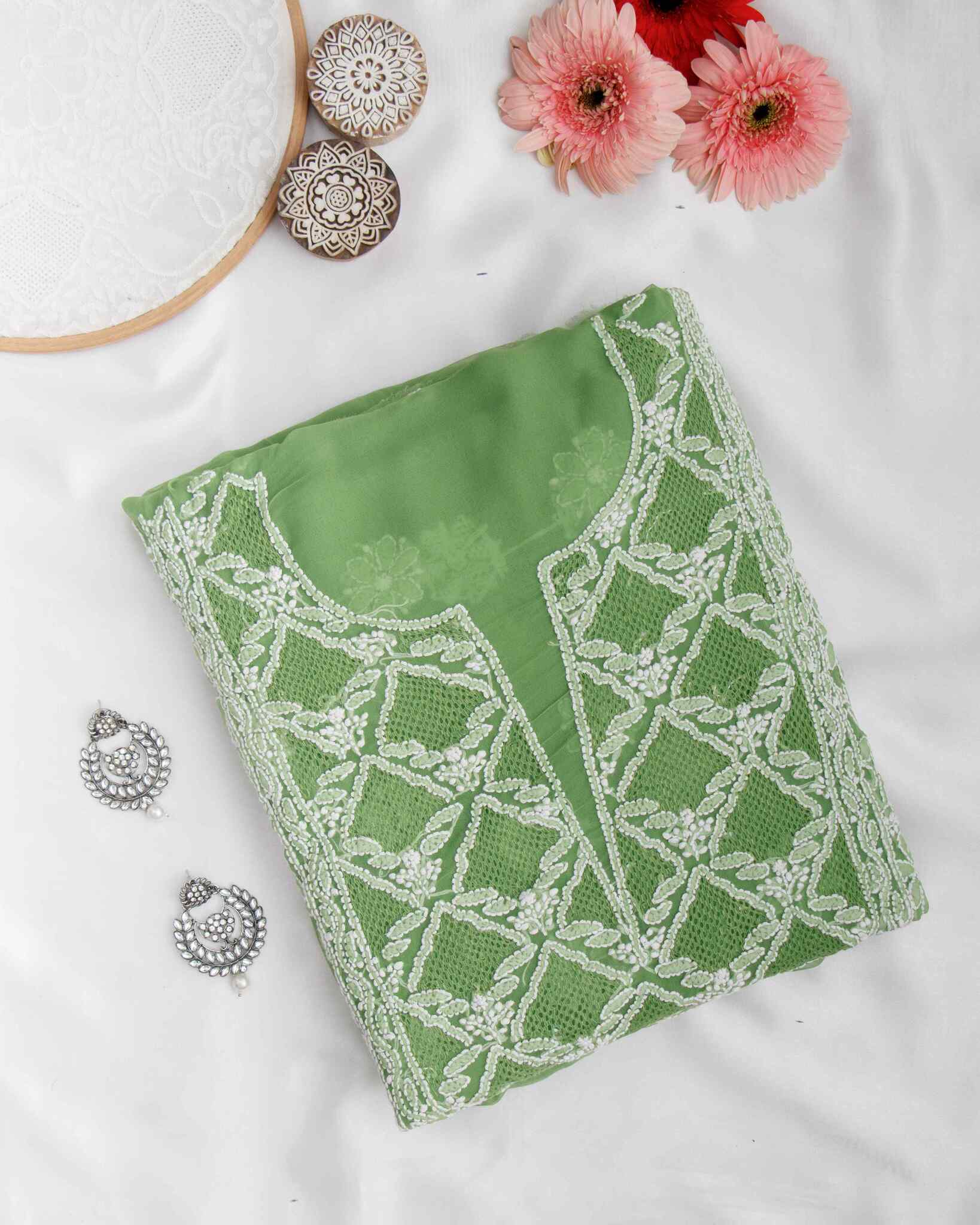 Arsh Handcrafted Dark Green Georgette Unstitched Chikankari 3pc Suit - Image 3