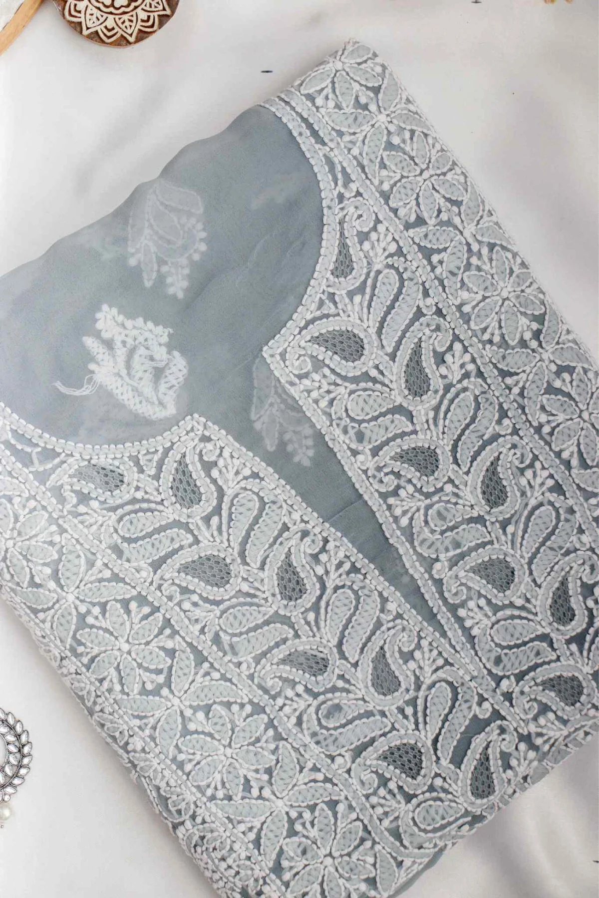 Arsh Handcrafted Grey Georgette Unstitched Chikankari 3pc Suit - Image 3