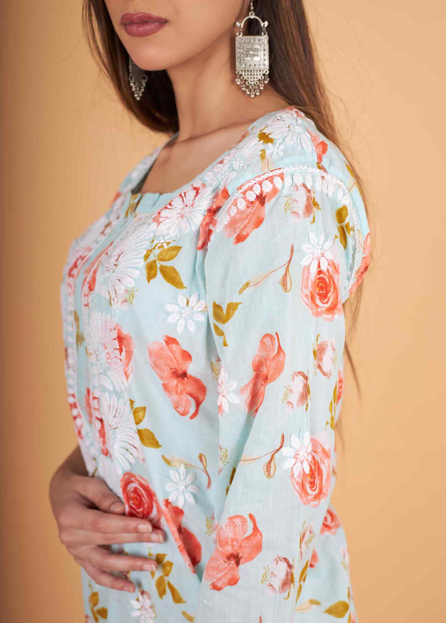 Arsh Handcrafted MulMul Cotton Printed Chikankari Kurti - Image 3