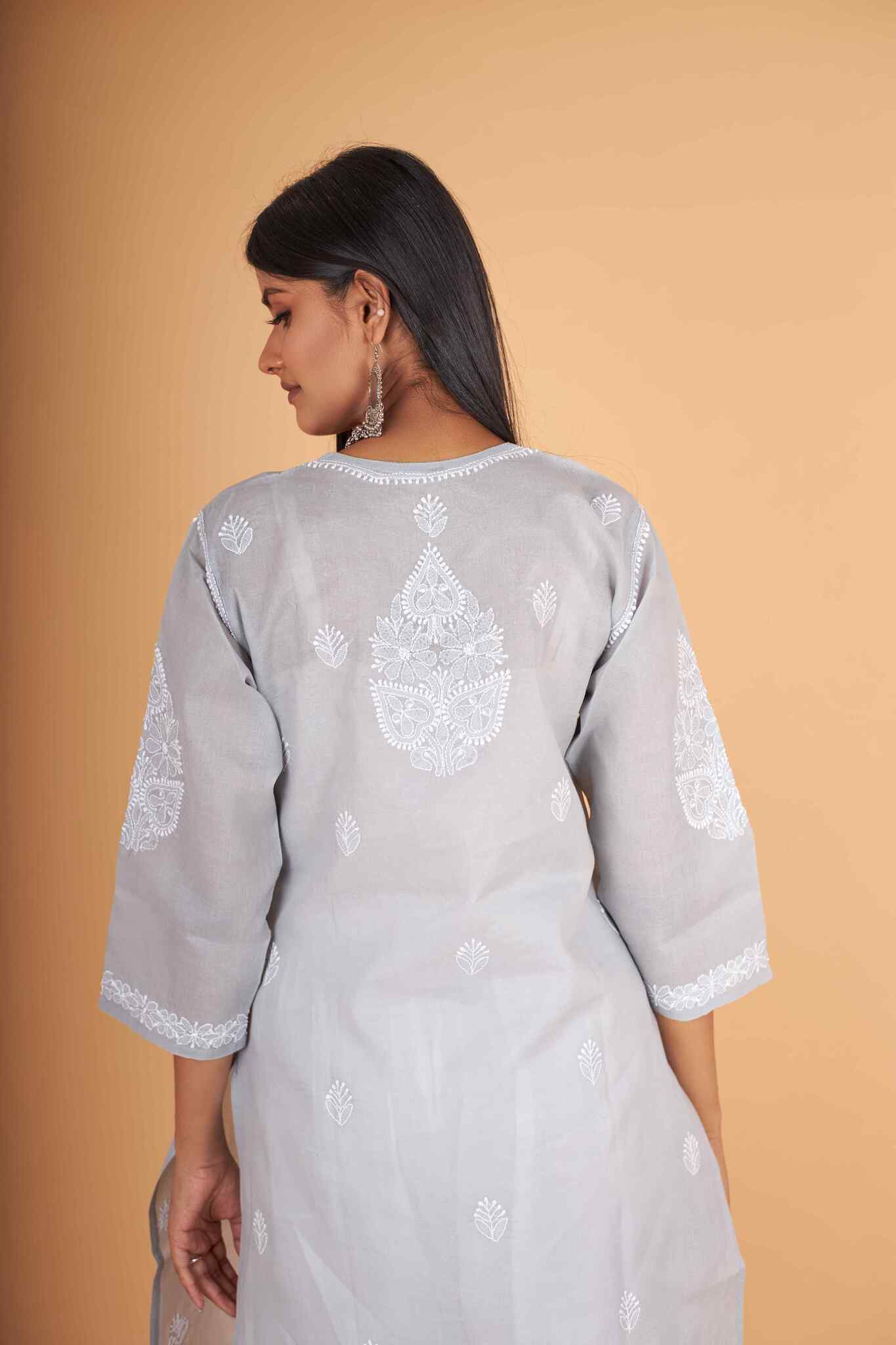Arsh Handcrafted Grey Pure Cotton Chikan Kurti - Image 4